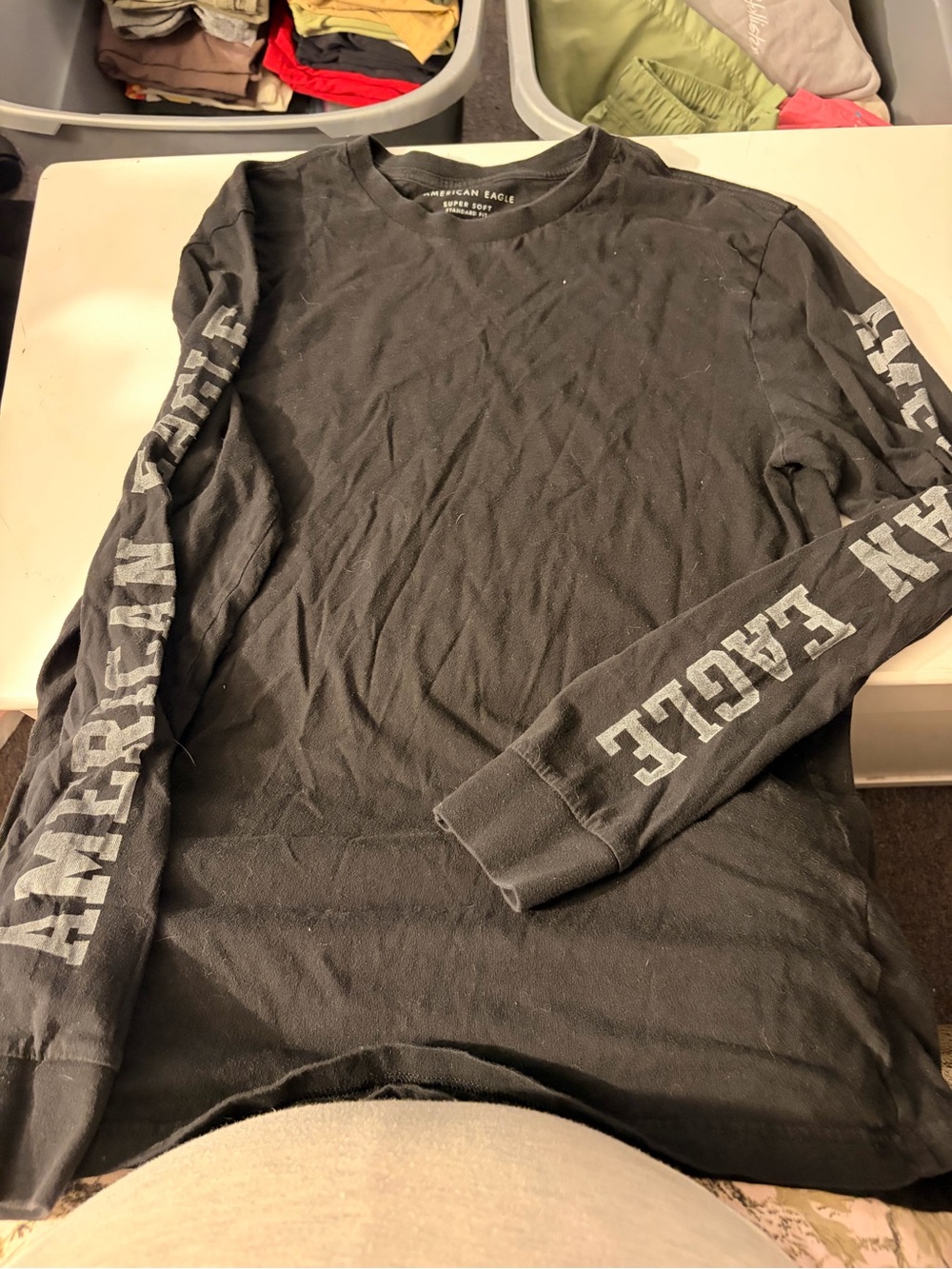 American Eagle Outfitters Black Long-Sleeve Logo Sleeve Tee